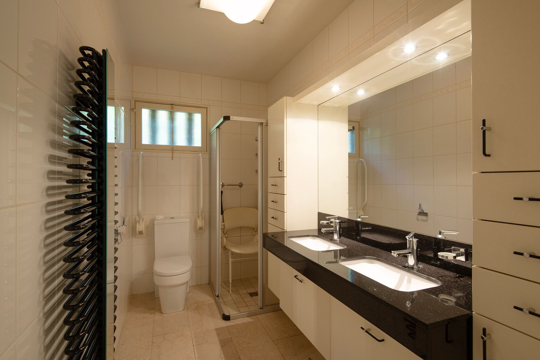 Foto 15 van Dr L E van Hoornlaan 16