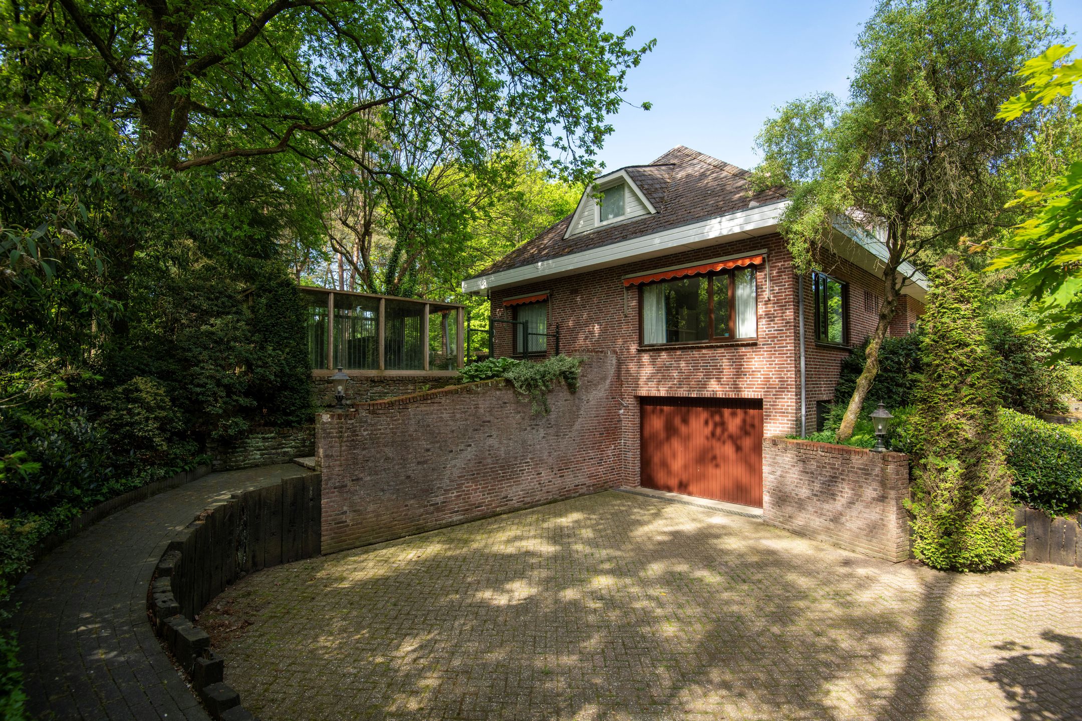 Foto 27 van Dr L E van Hoornlaan 16