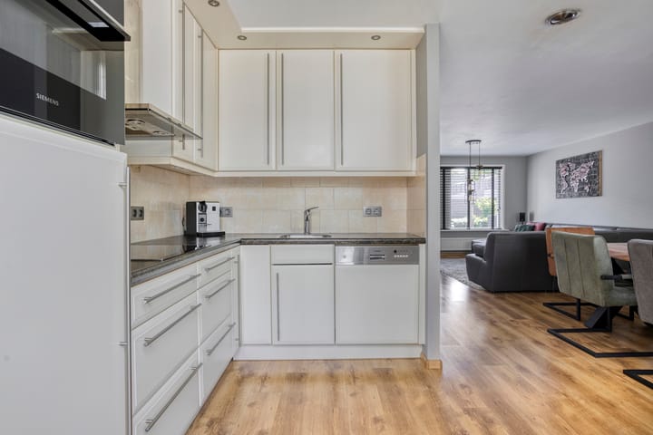 Foto 3 van Steeland 20