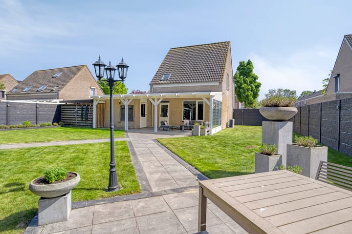 Foto 30 van Steeland 20