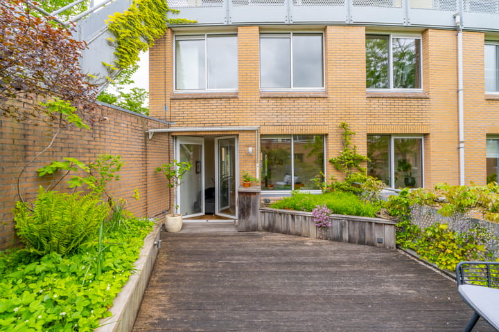 Foto 10 van Arthur van Schendelstraat 186