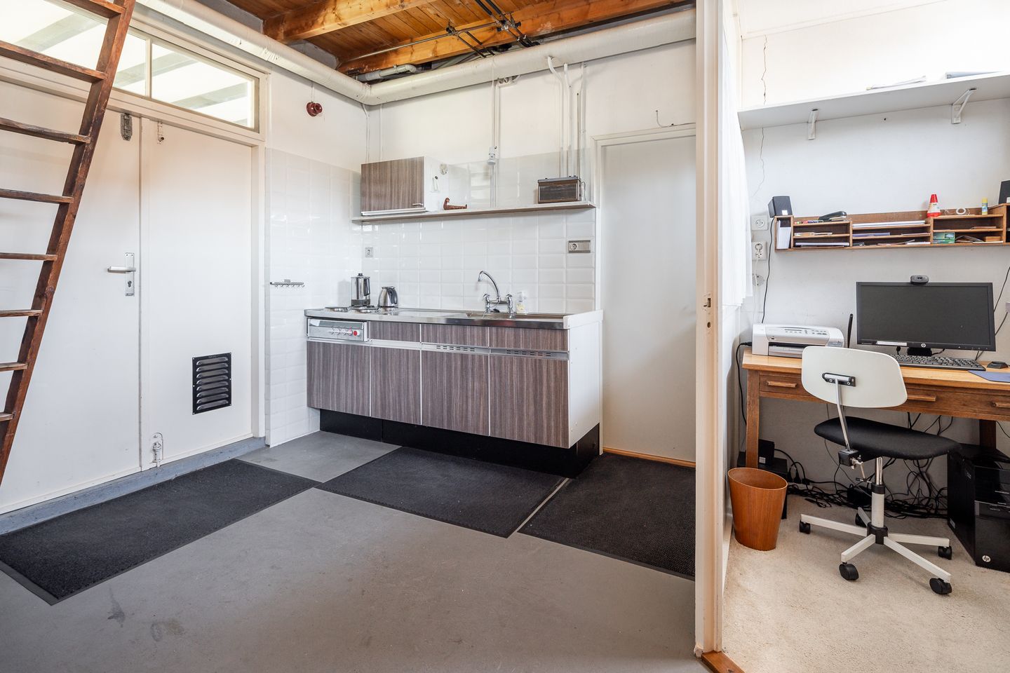 Foto 20 van Hoofdstraat 143