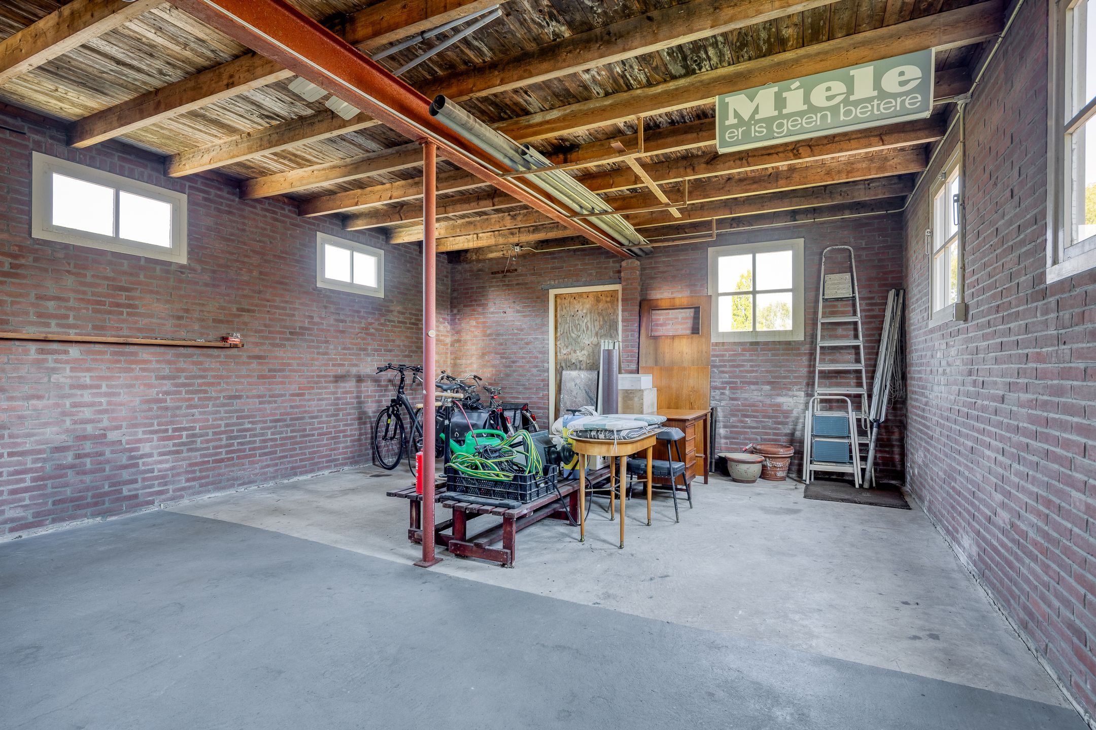 Foto 21 van Hoofdstraat 143