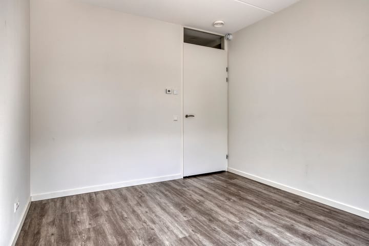 Foto 18 van Anna Bijnsstraat 78