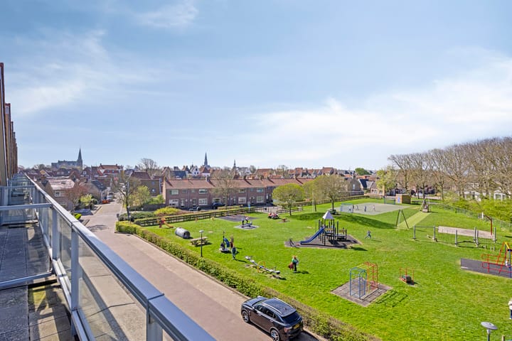 Foto 25 van Grachtswalplein 17