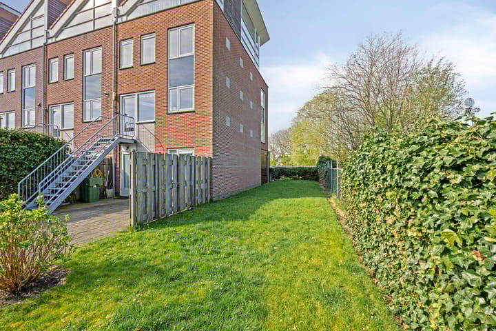 Foto 34 van Grachtswalplein 17