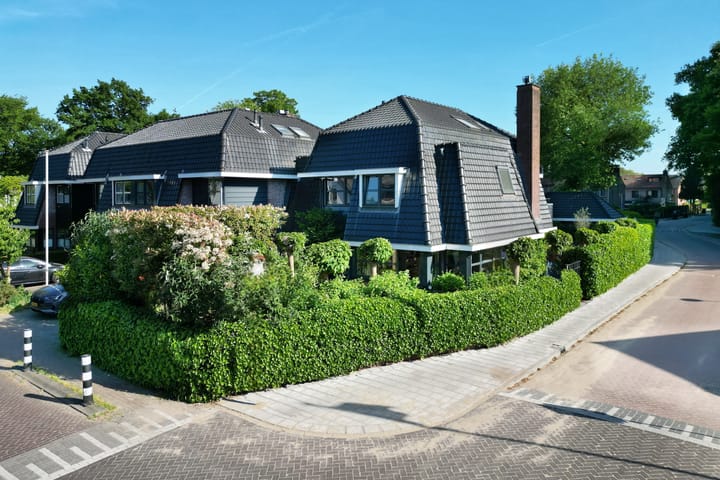 Foto 5 van Luitgardeweg 1