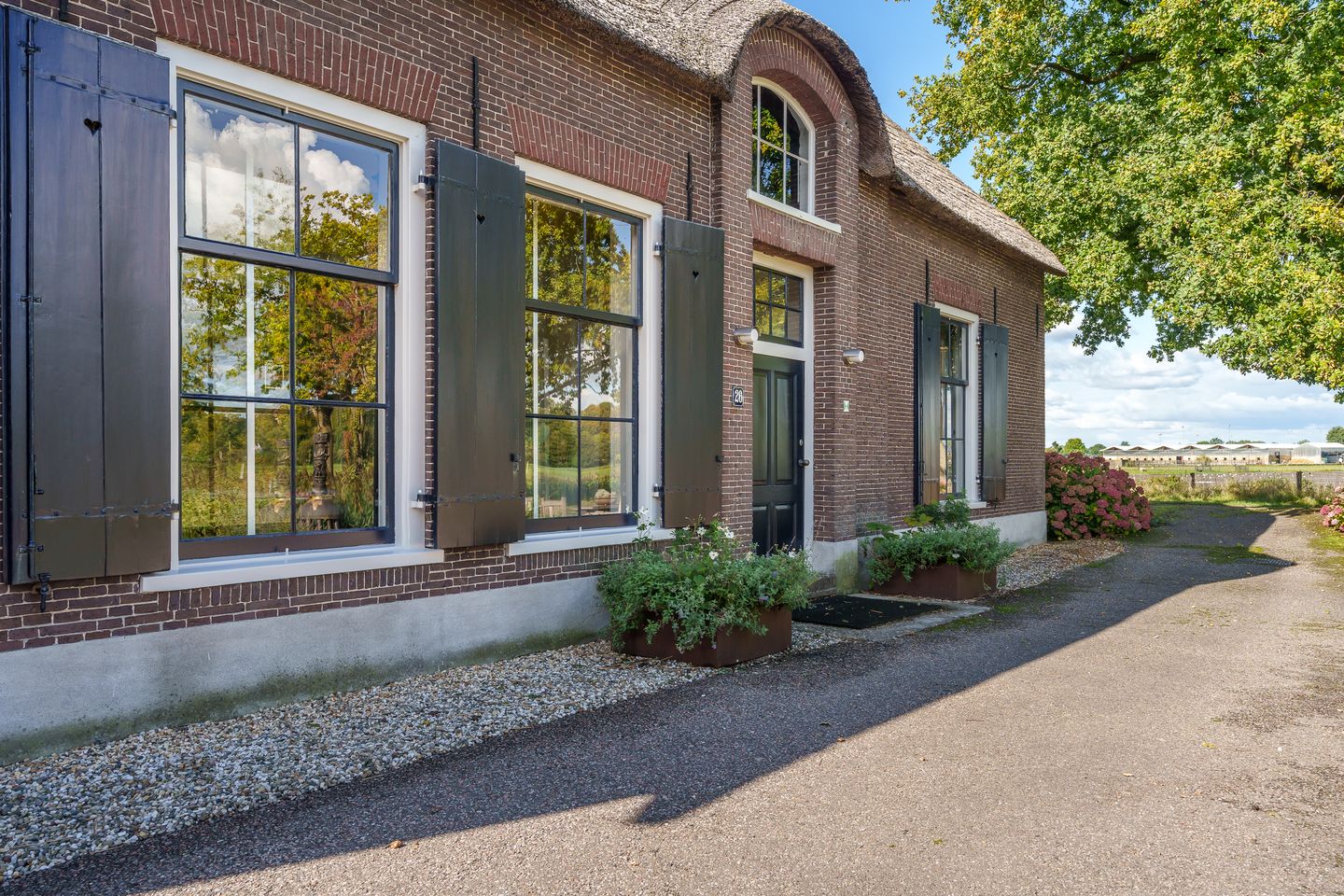 Photo 4 of Parkweg 26