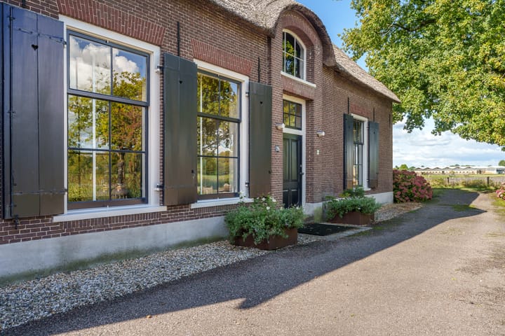 Photo 4 of Parkweg 26