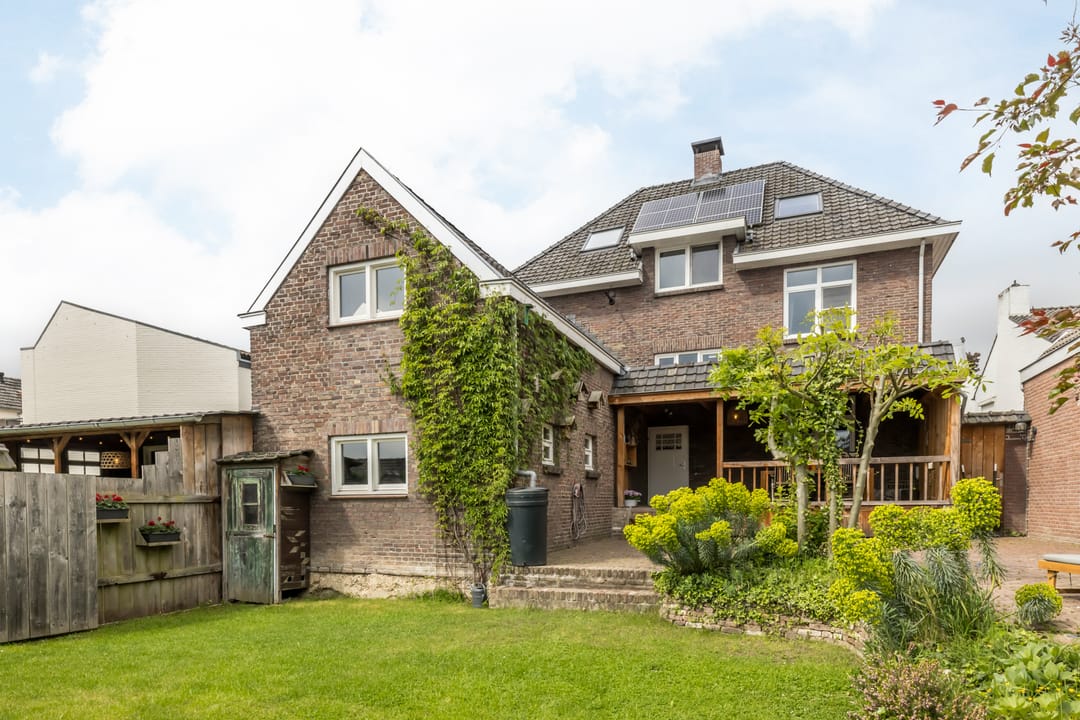 Photo 43 of Wilhelminastraat 17