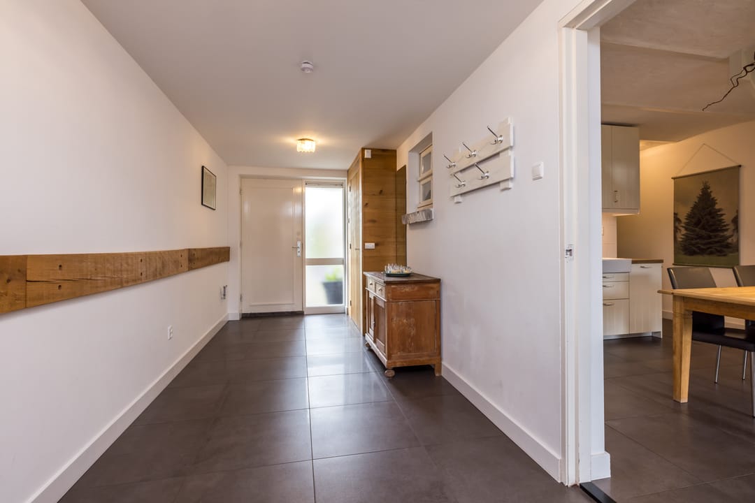 Photo 46 of Wilhelminastraat 17