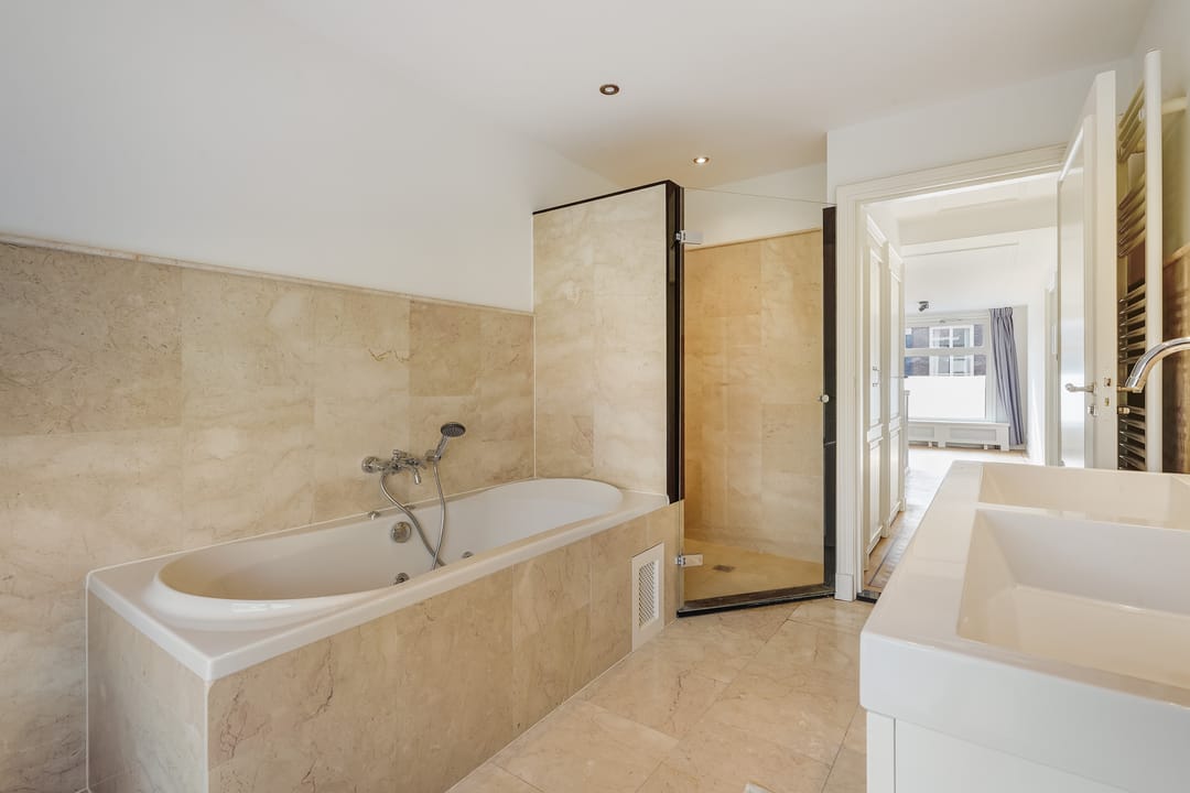 Photo 41 of Willemstraat 81