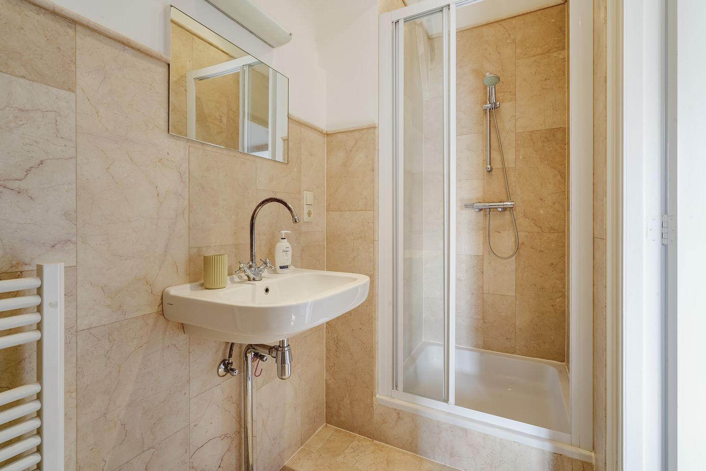 Photo 50 of Willemstraat 81