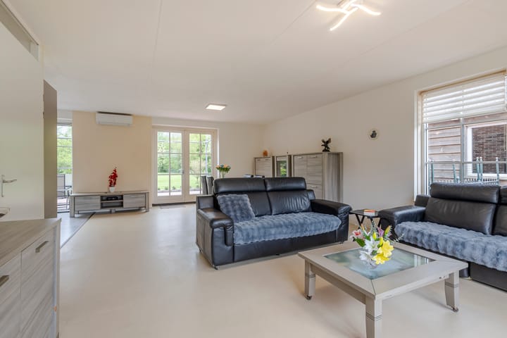 Photo 9 of Gelkenes 55