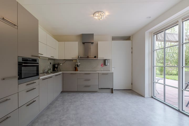 Photo 15 of Gelkenes 55