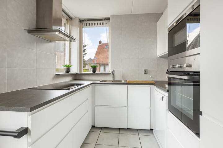 Photo 14 of Bingse Boogaard 17