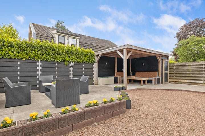 Photo 33 of Bingse Boogaard 17