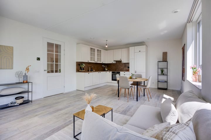 Foto 8 van De Gasperilaan 28