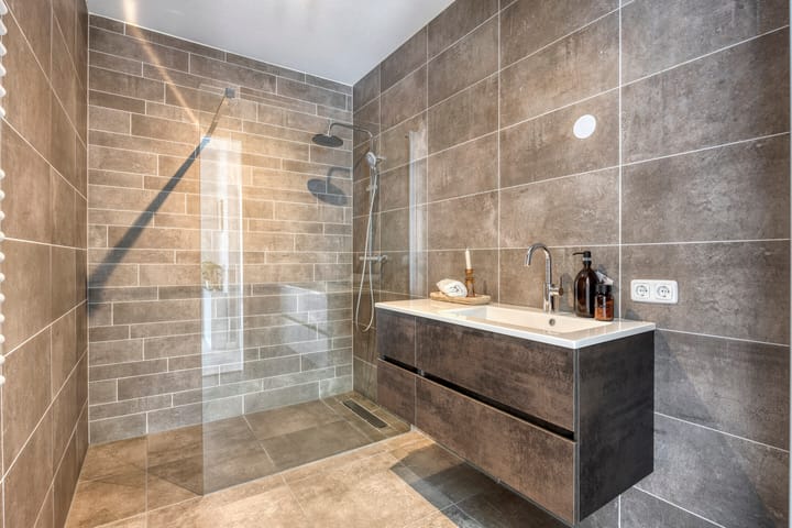 Foto 20 van De Gasperilaan 28