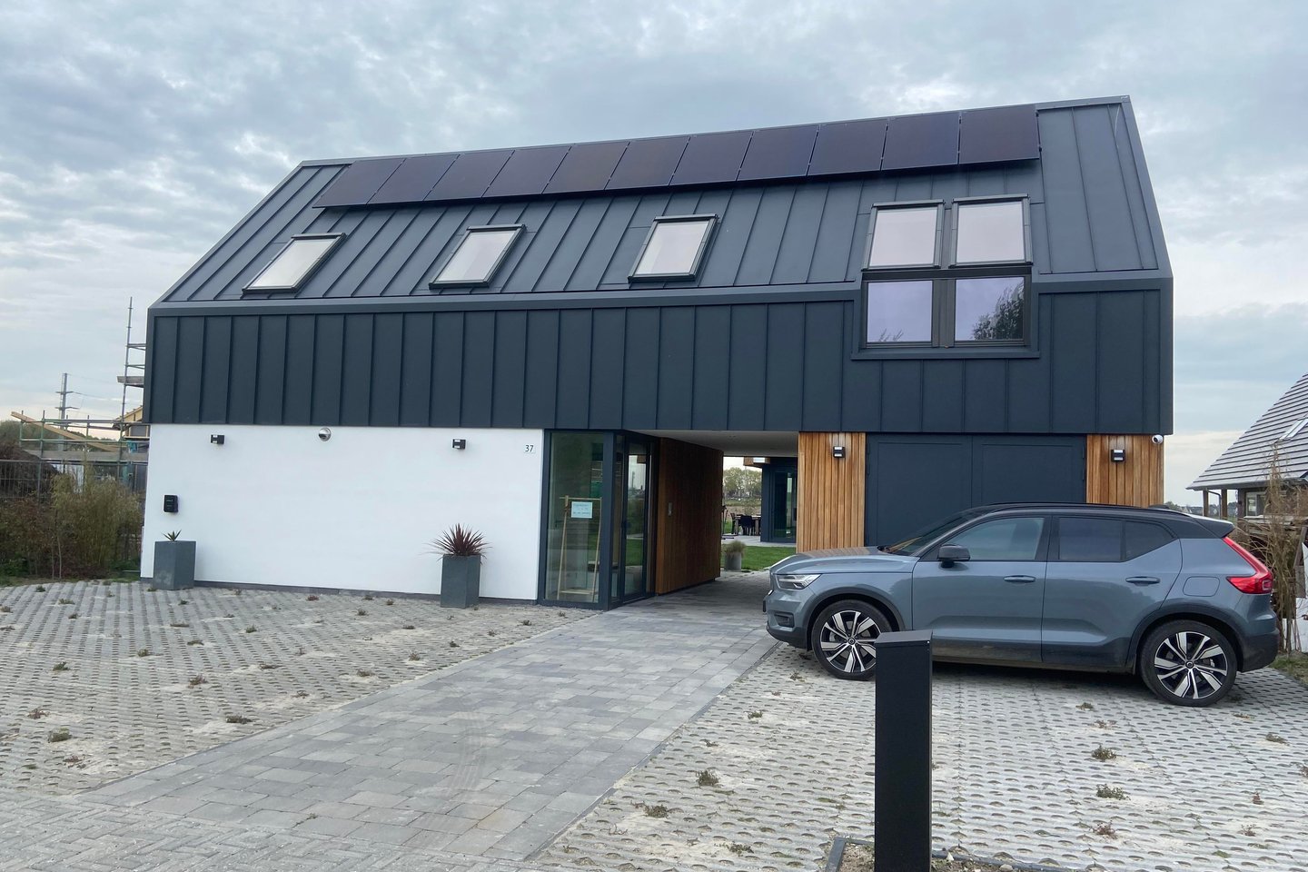 View photo 1 of Altgerinkstraat 37