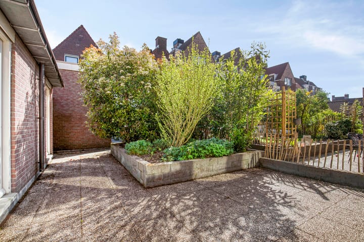 Foto 11 van Sint Janskerkhof 2