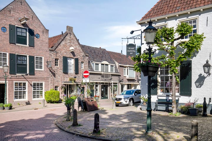 Foto 24 van Sint Janskerkhof 2