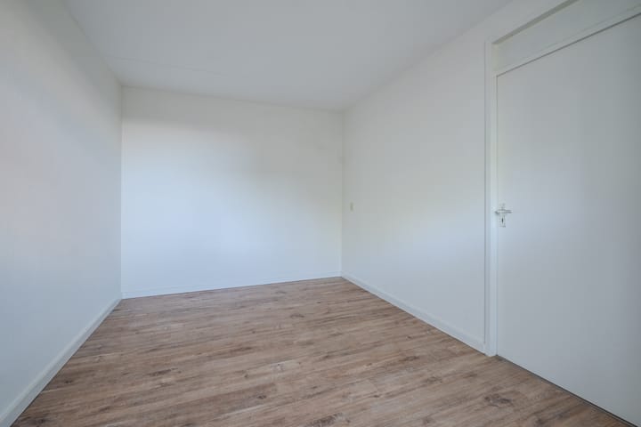 Foto 18 van Valkenierstraat 3