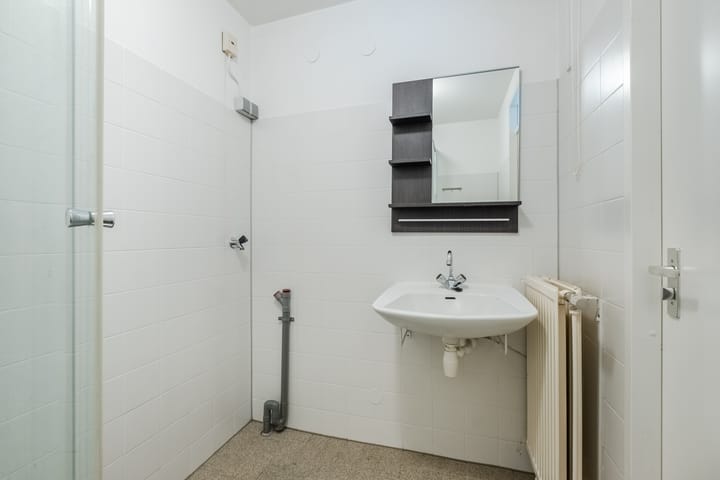 Foto 20 van Valkenierstraat 3