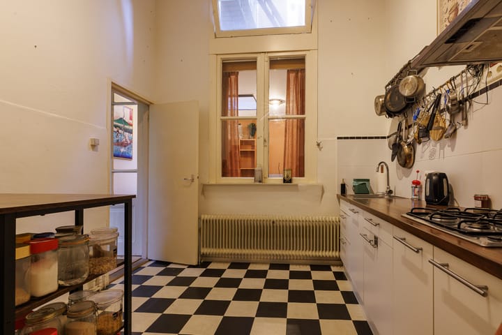 Foto 11 van van Slichtenhorststraat 48