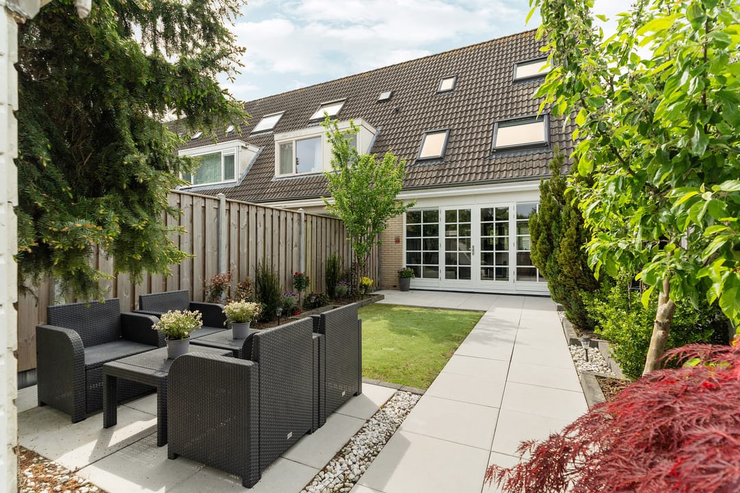 Photo 1 of Bob Marleystraat 48