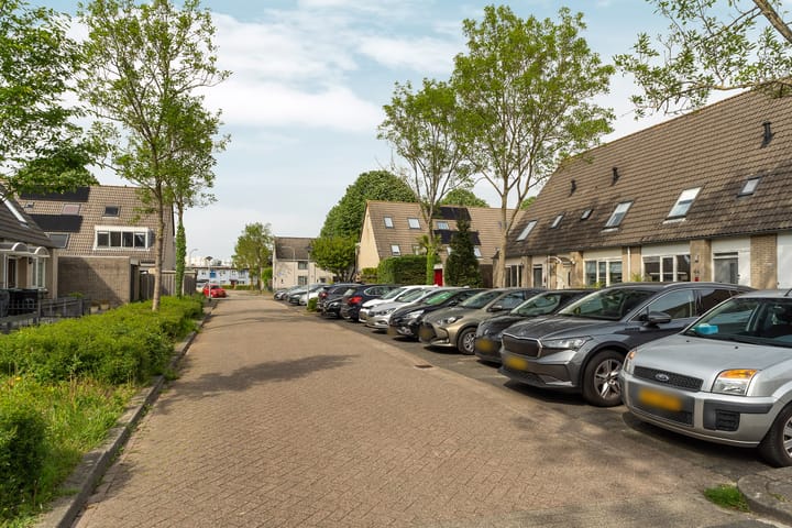 Foto 44 van Bob Marleystraat 48