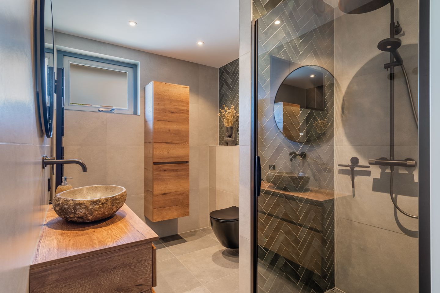 Foto 4 van Valkenierstraat 61