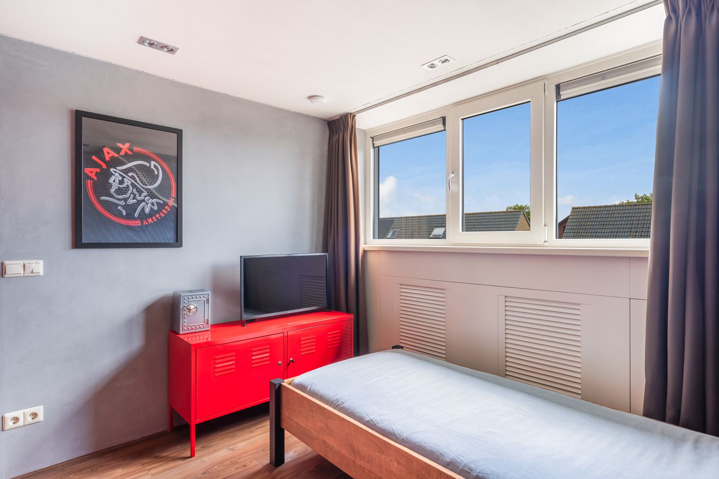 Foto 44 van Valkenierstraat 61