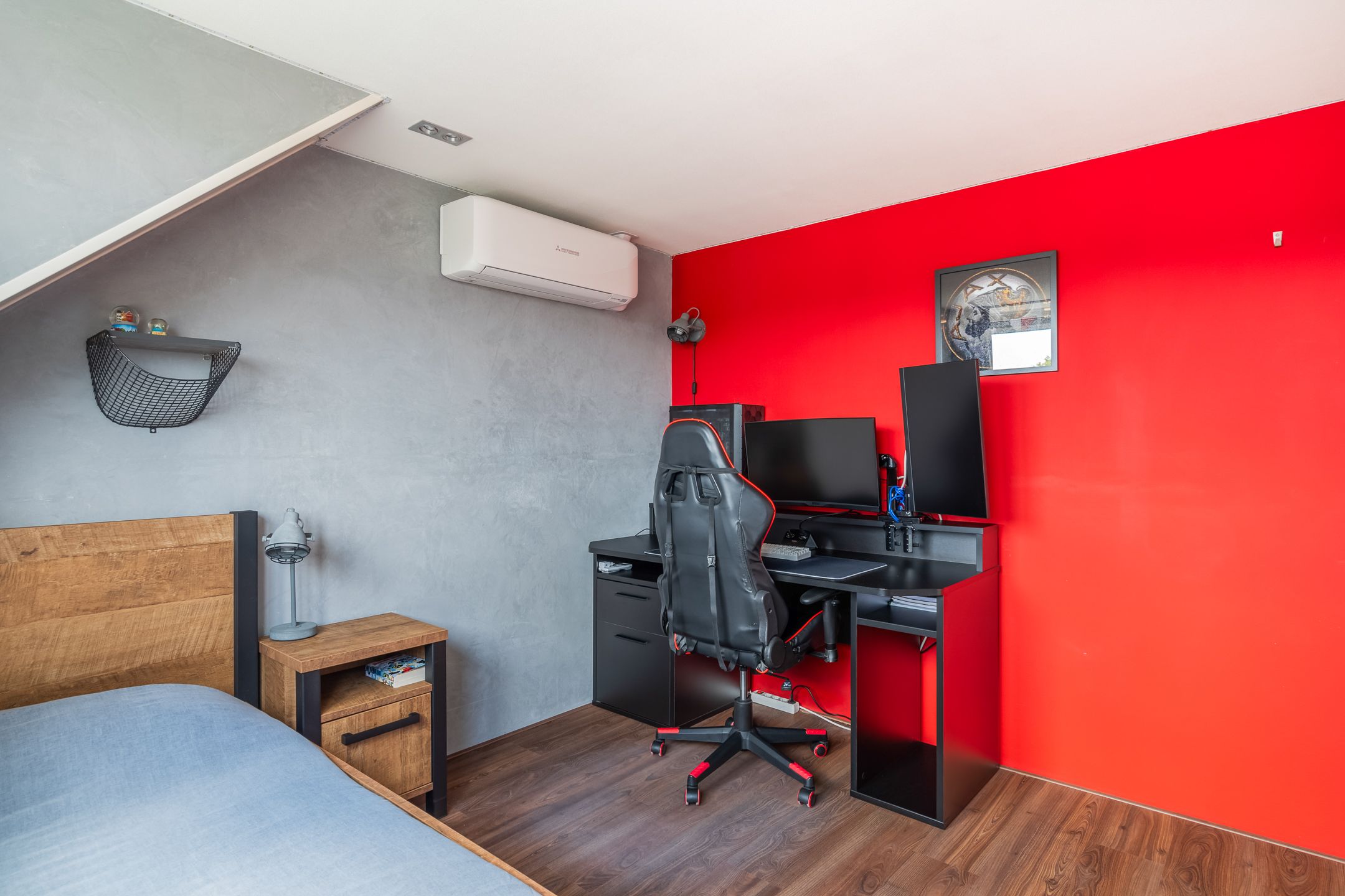 Foto 45 van Valkenierstraat 61