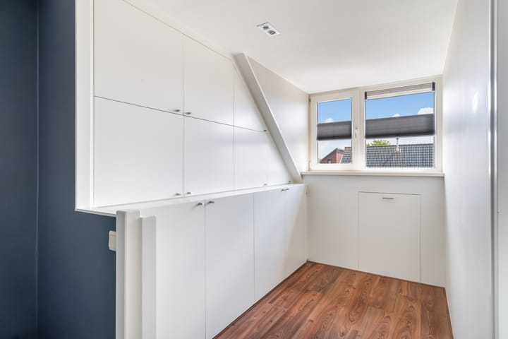 Foto 51 van Valkenierstraat 61