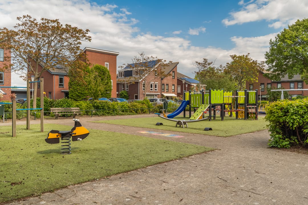 Foto 52 van Valkenierstraat 61