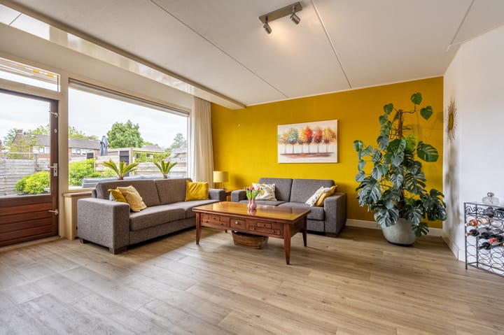 Photo 12 of Klaverruiter 31