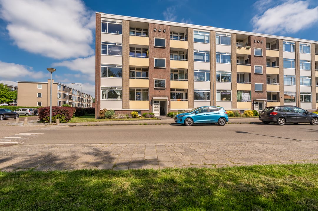 Foto 1 van Bartholomeus vd Helststr 49