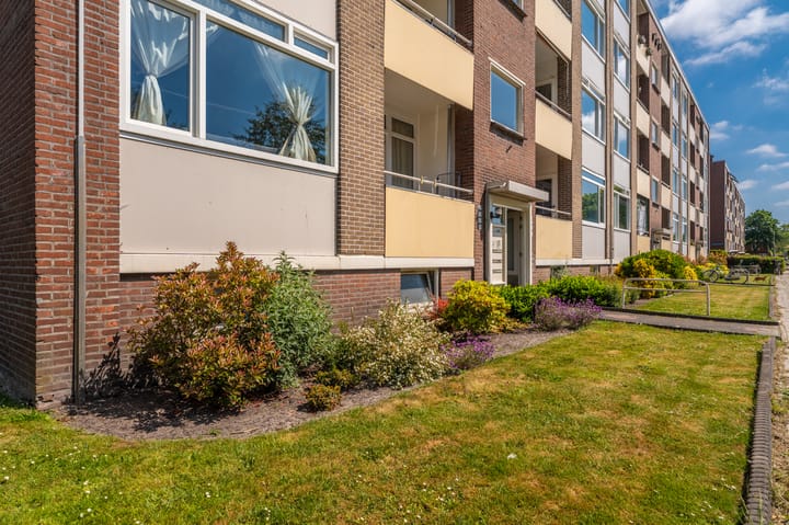 Photo 8 of Bartholomeus vd Helststr 49