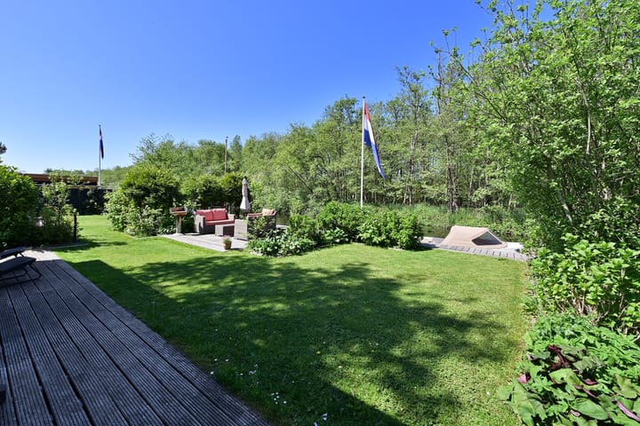 Foto 2 van Oud Loosdrechtsedijk 99 A nabij