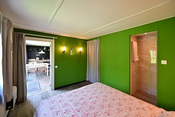 Foto 11 van Oud Loosdrechtsedijk 99 A nabij