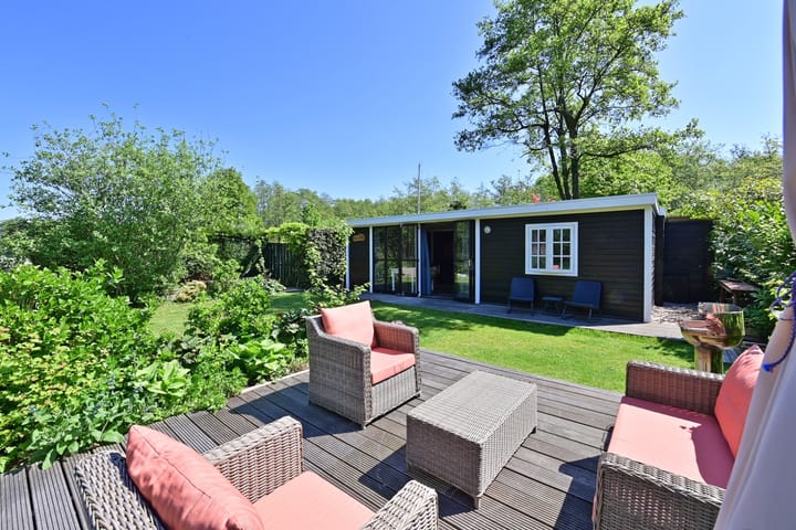 Foto 15 van Oud Loosdrechtsedijk 99 A nabij