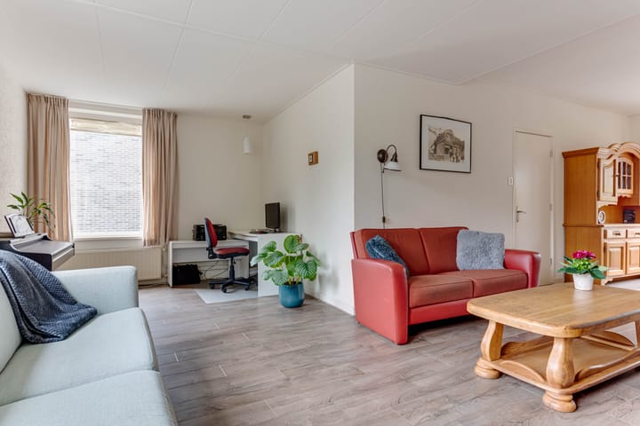 Foto 6 van Stationsweg 126