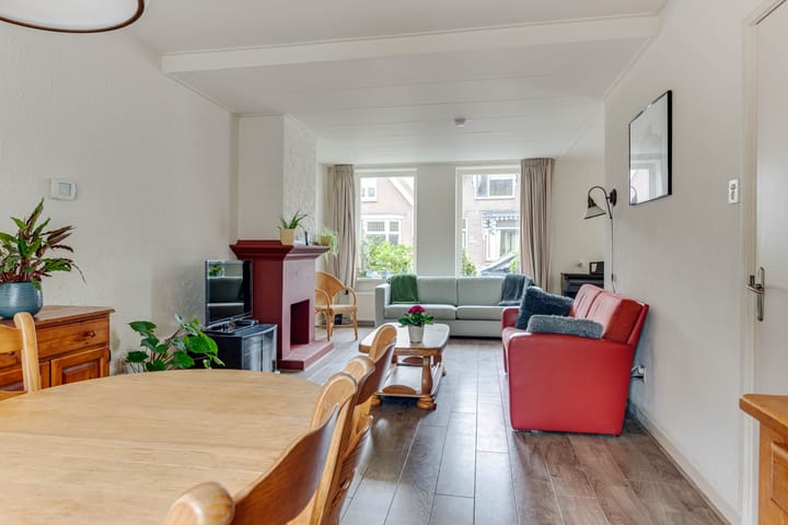 Foto 13 van Stationsweg 126