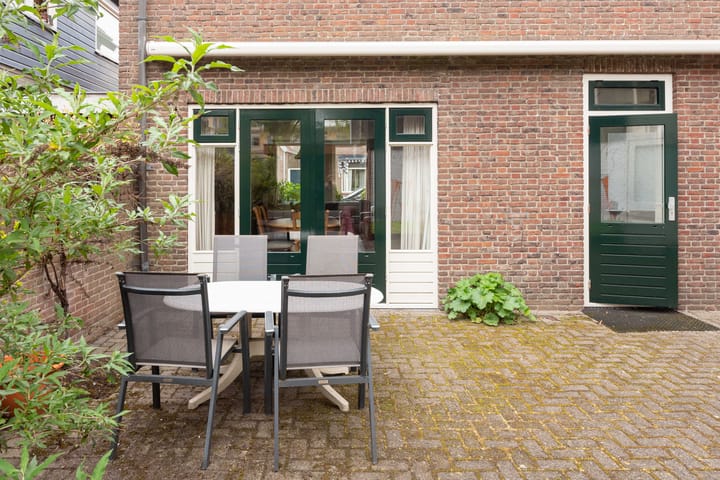 Foto 31 van Stationsweg 126