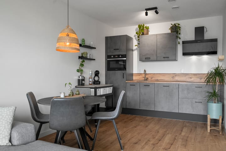 Photo 3 of Lenteklokje 9