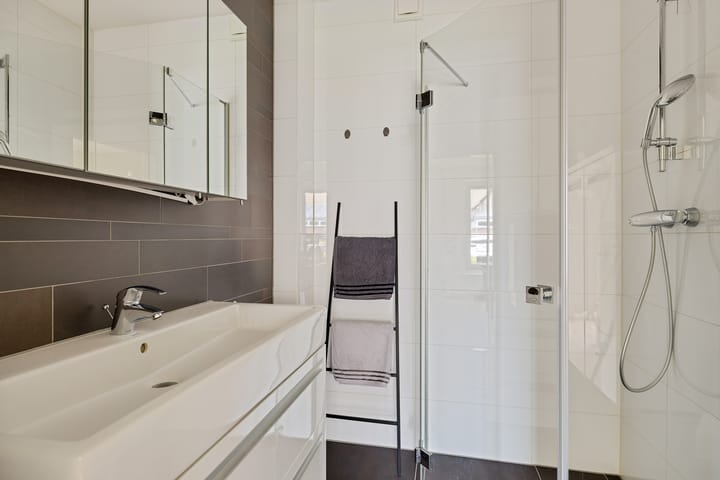 Foto 8 van Van Lingelaan 104