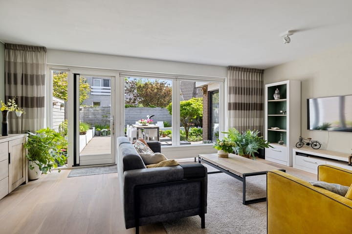 Foto 13 van Van Lingelaan 104