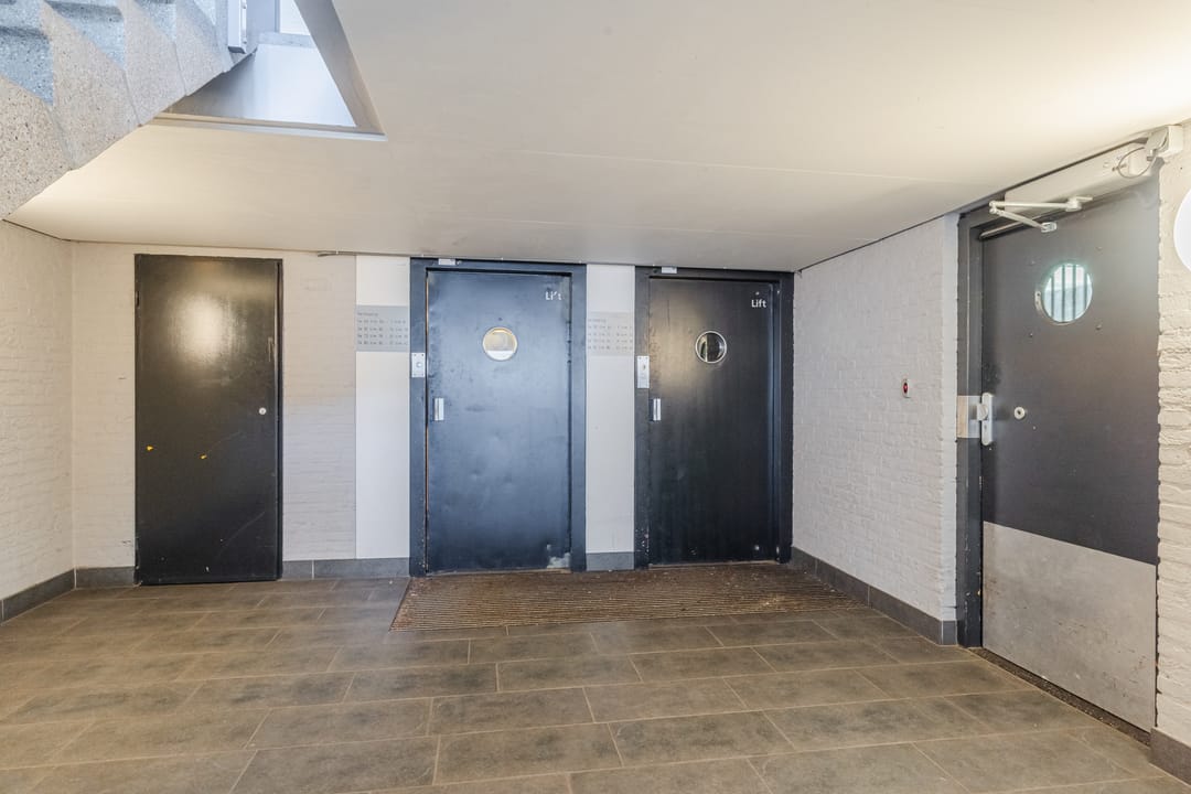 Foto 11 van Nederlandplein 13