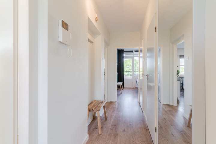 Foto 13 van Nederlandplein 13